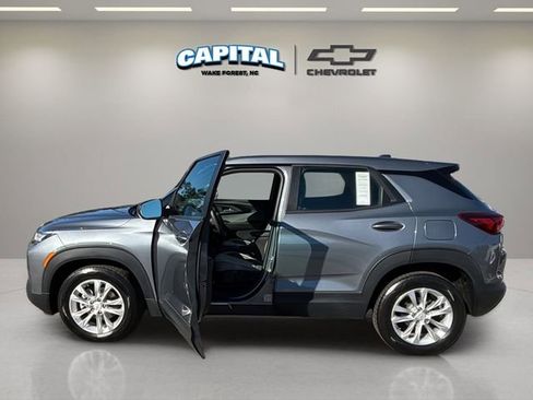 Used 2022 Chevrolet TrailBlazer LS image 13
