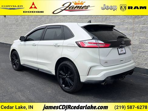Used 2021 Ford Edge ST-Line w/ Class II Trailer Tow Package AWD/4WD image 3