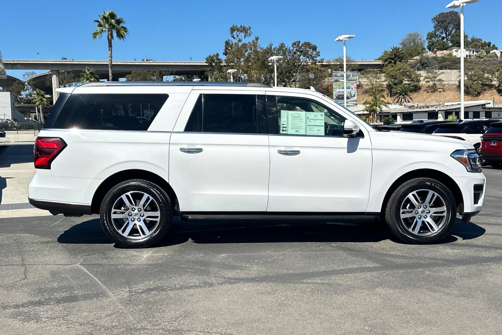 Certified 2024 Ford Expedition Max Limited RWD image 2