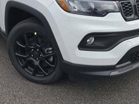 New 2026 Jeep Compass Latitude AWD/4WD image 4