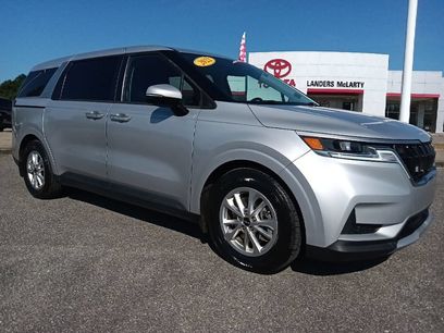 Used 2022 Kia Carnival LX
