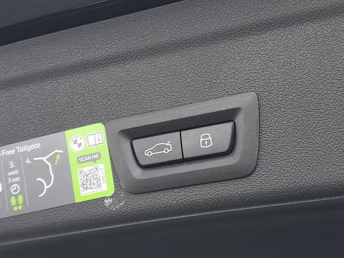 New 2026 BMW X6 xDrive40i w/ Executive Package image 27