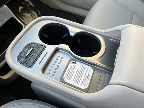 New 2026 Hyundai Ioniq 9 SEL image 37