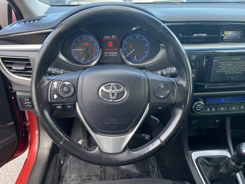 Used 2016 Toyota Corolla S Special Edition image 11