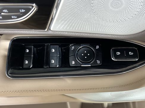 Used 2023 Lincoln Navigator L Reserve w/ Equipment Group 201A image 14