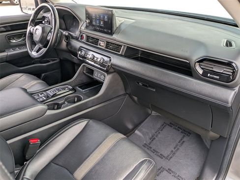 Used 2024 Honda Pilot EX-L image 29