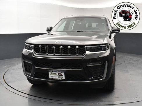 New 2026 Jeep Grand Cherokee L Limited AWD/4WD image 2