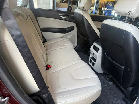 Used 2018 Ford Edge Titanium w/ Equipment Group 302A image 38