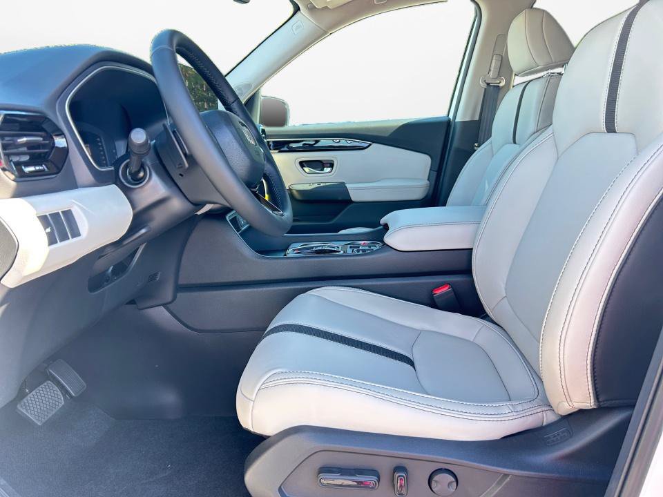 New 2026 Honda Pilot EX-L image 9