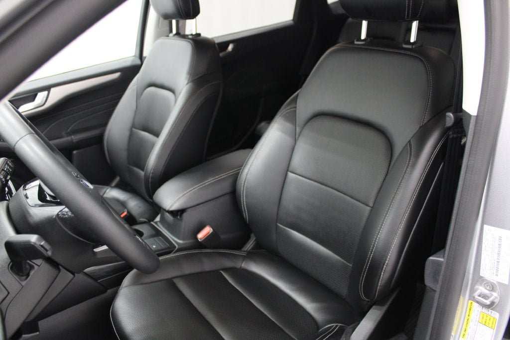 Used 2022 Ford Escape SEL AWD/4WD image 13