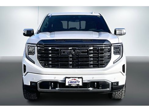 Used 2024 GMC Sierra 1500 Denali Ultimate image 2