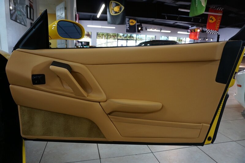 Used 1998 Ferrari F355 Spider RWD image 18