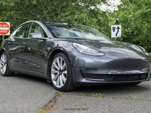Used 2018 Tesla Model 3 Long Range AWD/4WD image 12
