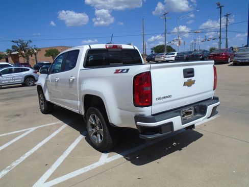 Used 2016 Chevrolet Colorado Z71 AWD/4WD image 5