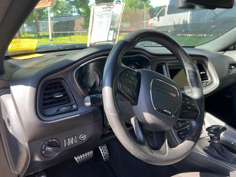 Used 2023 Dodge Challenger R/T w/ Blacktop Package RWD image 11