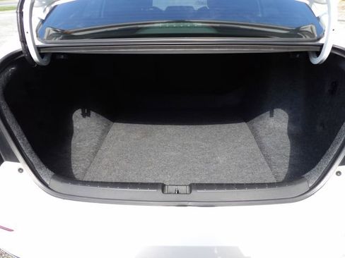 Used 2022 Honda Accord Sport image 7