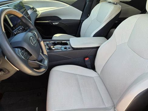 Used 2023 Lexus RX 350 Premium w/ Cold Area Package image 21