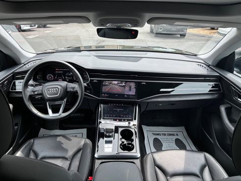 Used 2023 Audi Q8 Prestige AWD/4WD image 15