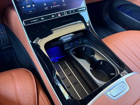 Certified 2026 Mercedes-Benz S 500 4MATIC image 23