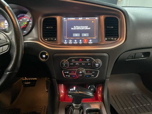 Used 2022 Dodge Charger R/T w/ Blacktop Package image 14