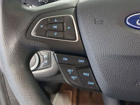 Used 2019 Ford Escape SE FWD image 27
