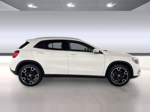 Certified 2019 Mercedes-Benz GLA 250 image 8