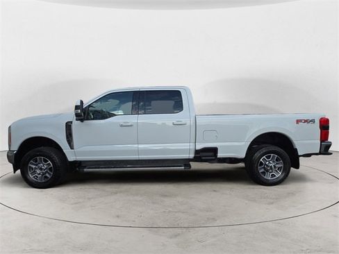 Certified 2023 Ford F350 Lariat image 2