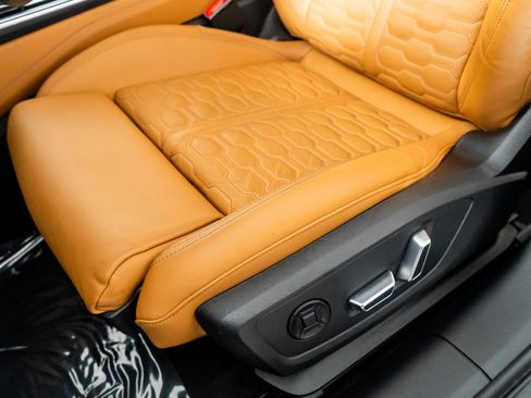 Used 2025 Audi RS 6 performance image 28