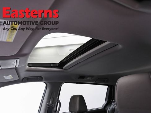 Used 2023 Honda Odyssey EX-L image 31