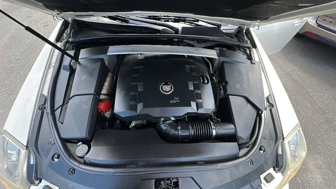 Used 2013 Cadillac CTS Luxury RWD image 37