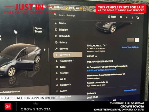 Used 2024 Tesla Model Y Long Range AWD/4WD image 10