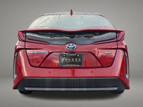 Used 2020 Toyota Prius Prime LE image 4