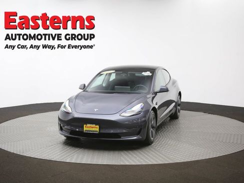 Used 2023 Tesla Model 3 Standard Range image 53