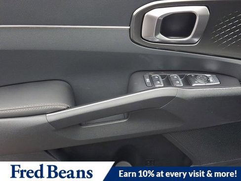 New 2026 Kia Sorento S w/ S Panoramic Sunroof Package image 8