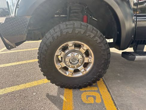 Used 2012 Ford F350 Lariat w/ Chrome Pkg image 7