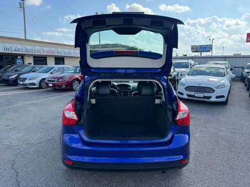 Used 2014 Ford Focus SE w/ Equipment Group 201A FWD image 10
