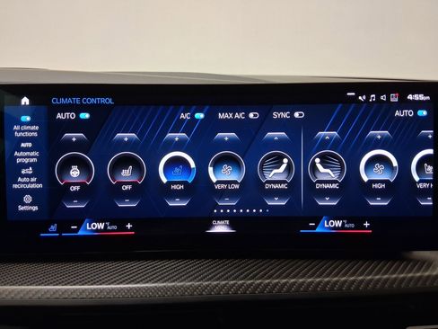 Certified 2023 BMW XM AWD/4WD image 26