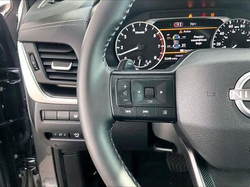 Certified 2026 Nissan Rogue SV FWD image 23