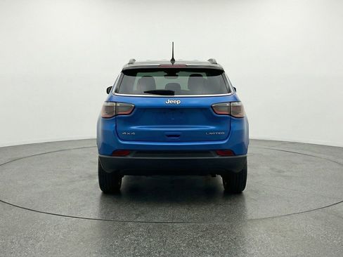 Used 2025 Jeep Compass Limited AWD/4WD image 7