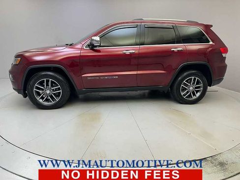 Used 2018 Jeep Grand Cherokee Limited w/ Luxury Group II image 2