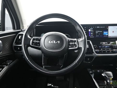 Certified 2023 Kia Sorento SX image 35