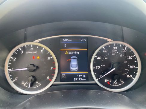 Used 2019 Nissan Sentra SR FWD image 15