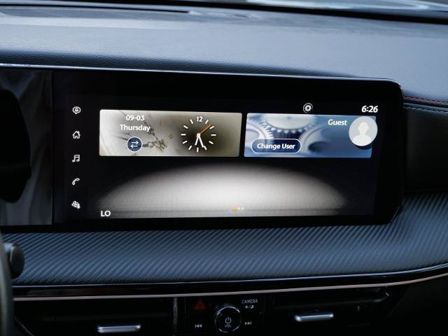 Certified 2025 Nissan Kicks SR AWD/4WD image 18