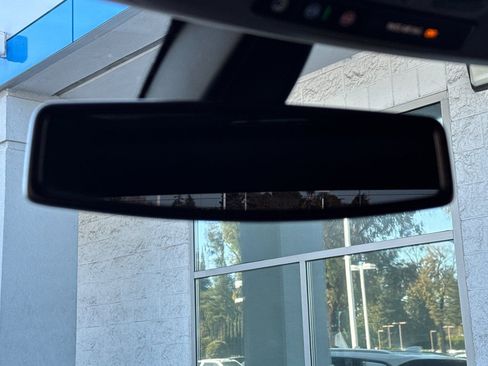 Used 2021 GMC Sierra 1500 SLT image 25