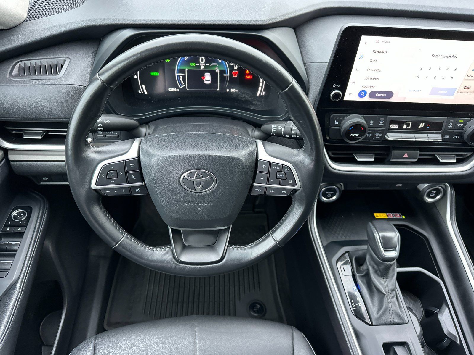 Used 2024 Toyota Grand Highlander AWD Hybrid image 13