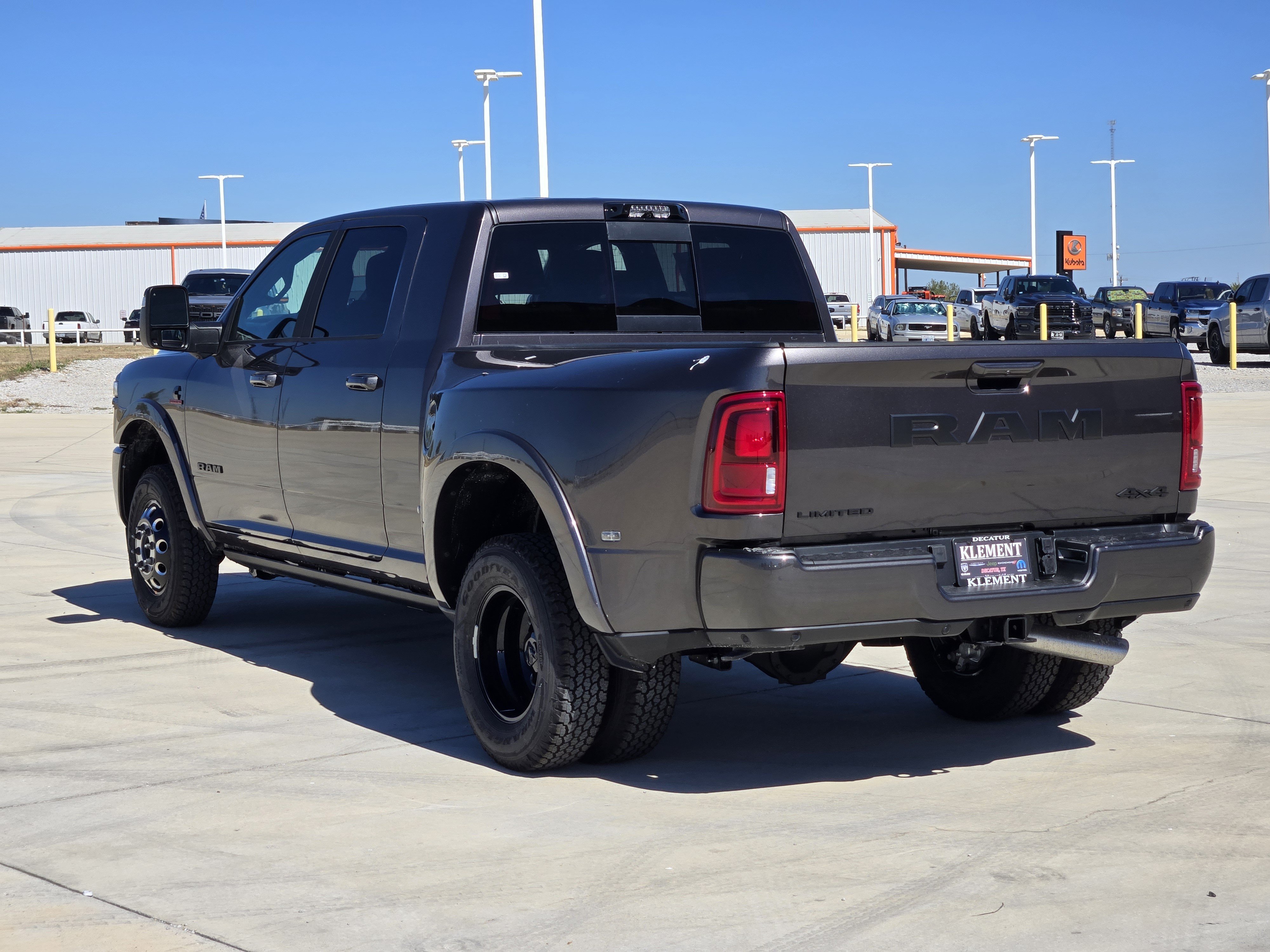 New 2027 RAM 3500 Limited AWD/4WD image 4
