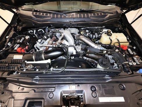 Used 2022 Ford F450 King Ranch w/ FX4 Off-Road Package image 46