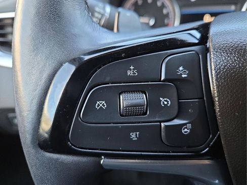 Certified 2024 Buick Enclave Essence w/ Experience Buick Package image 19