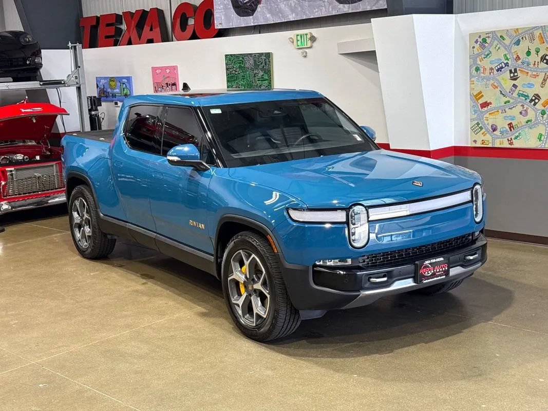 Used 2022 Rivian R1T Adventure AWD/4WD image 45