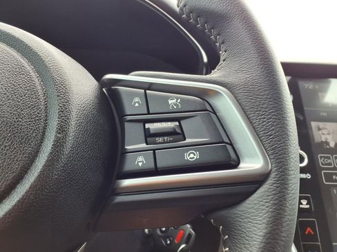 Certified 2025 Subaru Outback Premium w/ Popular Package #1A image 7